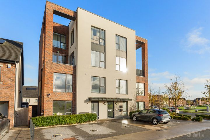 1 Larsen Place,, Shackleton Terrace, Lucan, Co. Dublin, K78X9W4