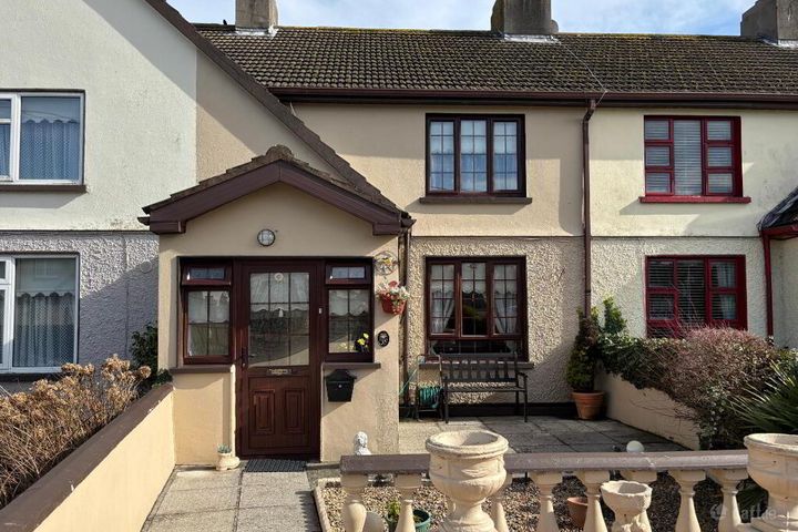 35 Collins Park, Callan, Co. Kilkenny, R95XK5T
