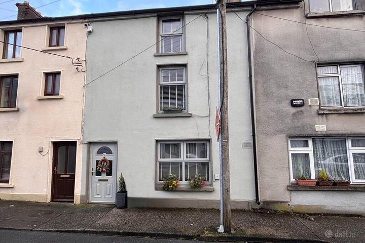 28 O'Neill Street, Clonmel, Co. Tipperary, E91YA72
