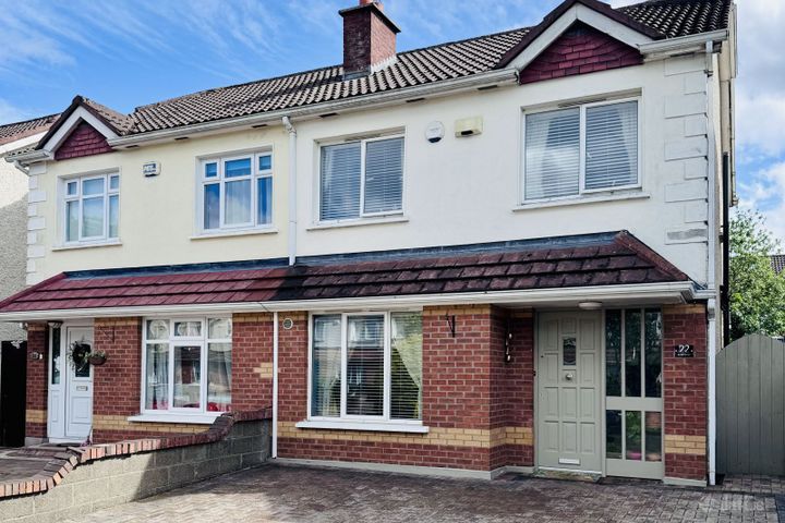 3 Bed 3 Bath Renovated Semi-Detached House, Lucan, Co. Dublin