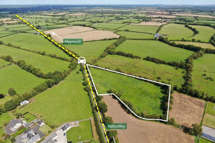 Maynooth Road, Rathcoffey, Co. Kildare