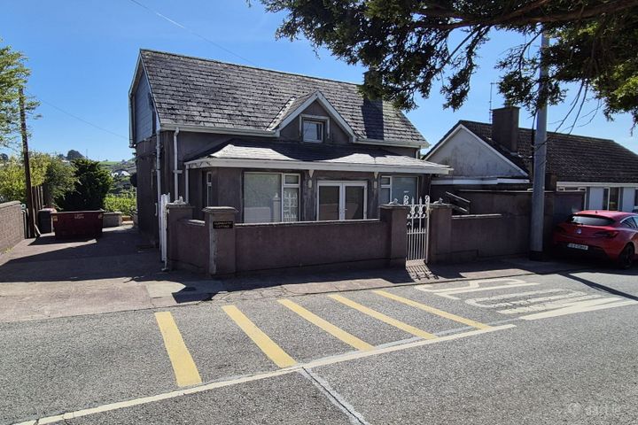 Glenmartin Cottage, Church Bay, Myrtleville, Co. Cork, P43TD45