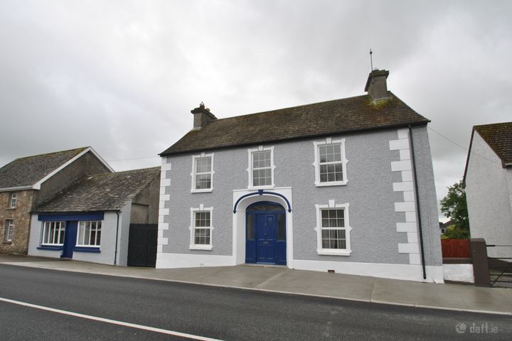 Main St, Shinrone, Birr, Co. Offaly, R42N5F2