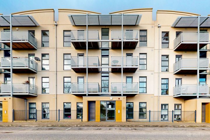 Apt 19 Compass Court South, Royal Canal Avenue, Royal Canal Park Ashtown, Dublin 15, Dublin