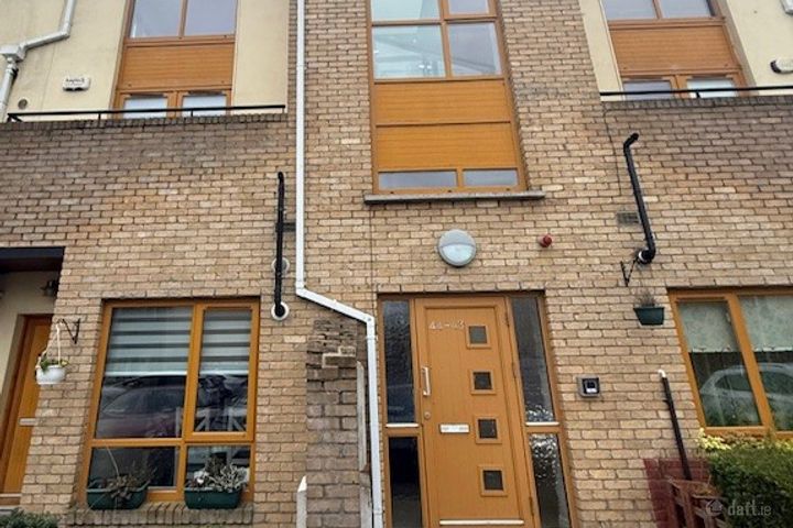 44 Hampton Wood Park, Hampton Wood, Finglas, Dublin 11