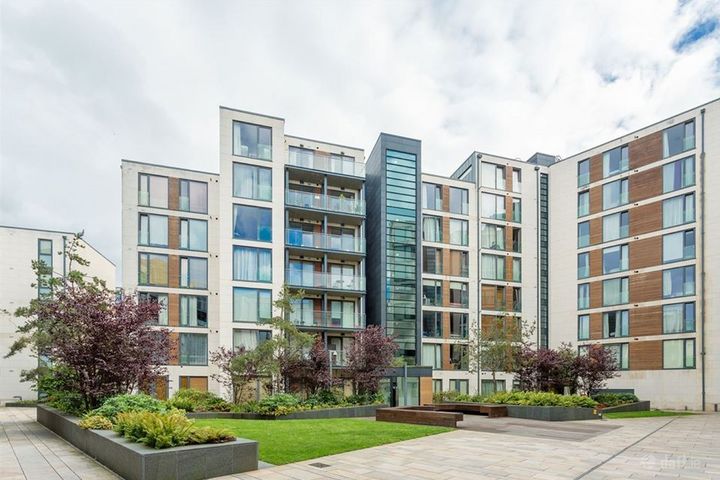 Grande Central, Rockbrook, Blackthorn Drive, D18, Sandyford, Co. Dublin