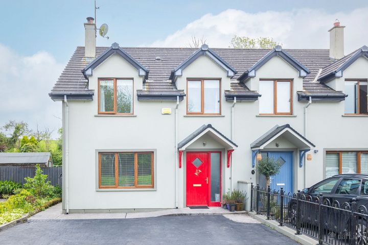 8 Carlisle Court, Mosestown, Whitegate, Co. Cork, P25RH27