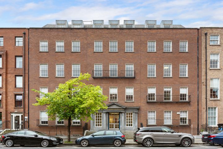 Part 3rd Floor Rear, Newmount House, Lower Mount Street, Dublin 2, Dublin 2