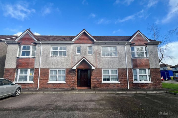 15 Heatherfield Court, Carrigaline, Co. Cork, P43HV22