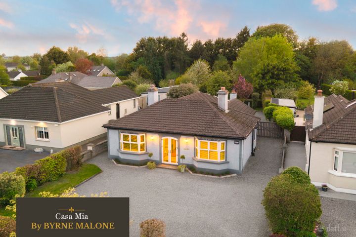Casa Mia, Roseberry, Newbridge, Co. Kildare, W12E683