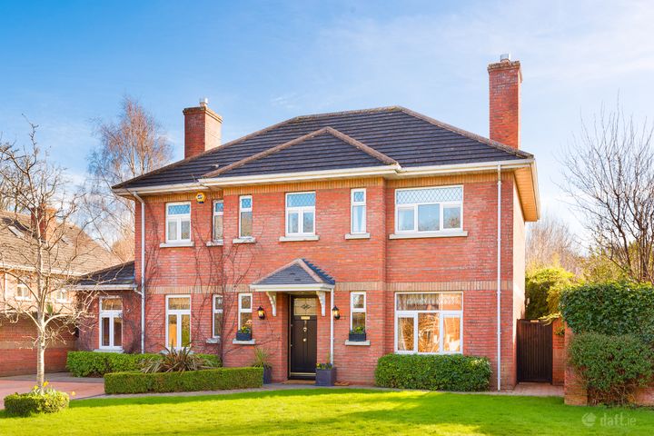 3 Clonfaddagh Wood, Mount Merrion Ave, Blackrock, Dublin