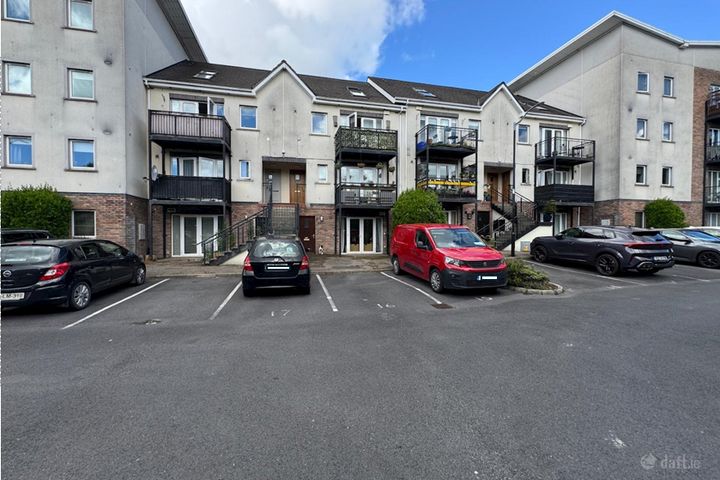 15 Seagrave Way, St. Margaret's Road, Meakstown, Dublin 11, D11H223