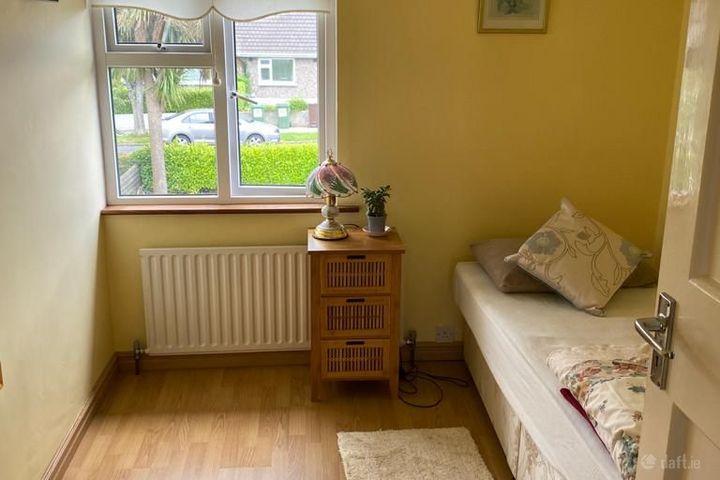 Derrylea, 8 Rochestown Park, Sallynoggin, Glenageary, Co. Dublin