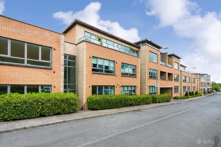 6 Garrison Mews, Cabinteely, Dublin 18