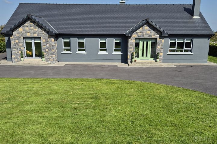 Doonbeg, Cummer, Tuam, Galway