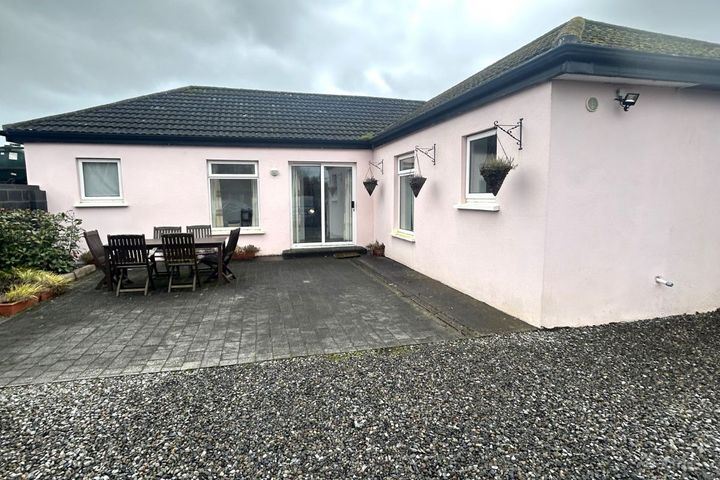 Swordlestown , Naas, Co. Kildare