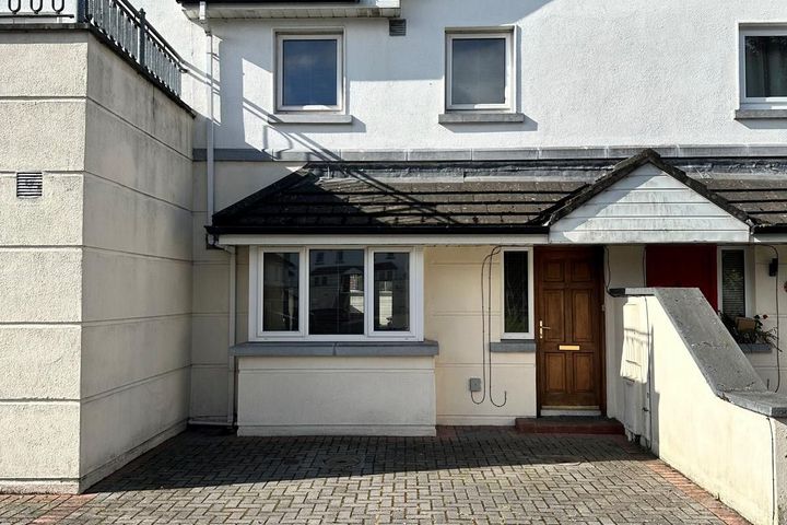 5 Dunore, Larchfield Court, Kilkenny, Co. Kilkenny, R95E3E5