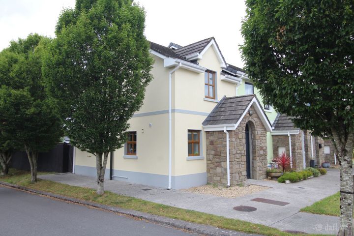 42 Clonguish Court, Newtownforbes, Newtownforbes, Co. Longford, N39TC04