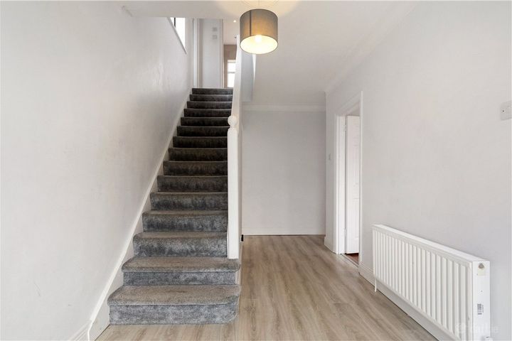 27 Leopardstown Drive, Leopardstown, Co. Dublin, A94PY58 - Photo 2