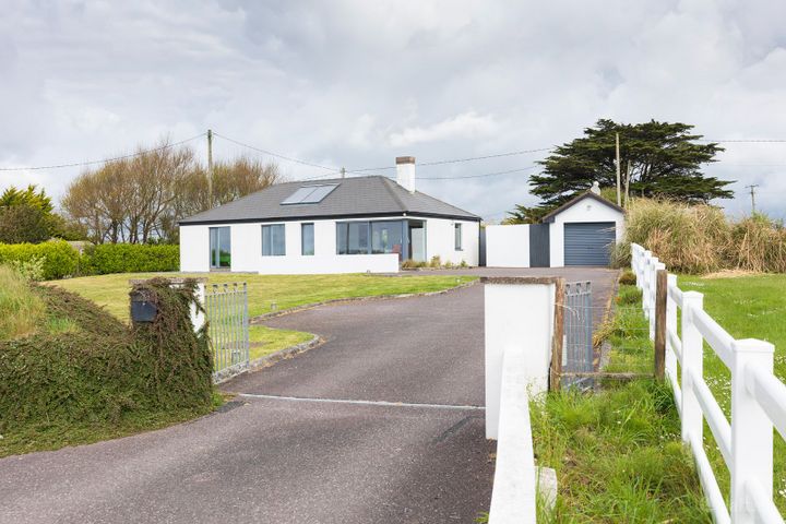 Development Site and Dwelling House, Garryvoe, Co. Cork, P25YK77