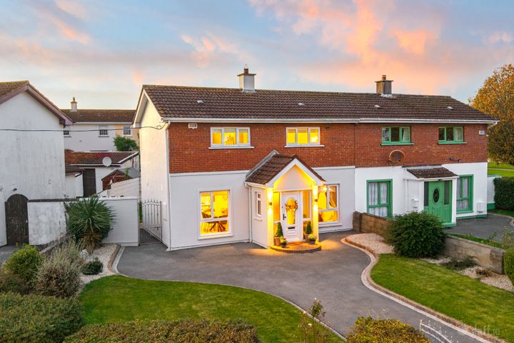 37 Standhouse Lawns, Newbridge, Co. Kildare, W12X394