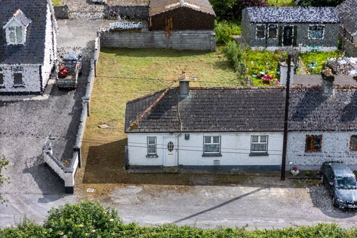 Cuba Cottages, Harbour Road, Banagher, Co. Offaly, R42KR66