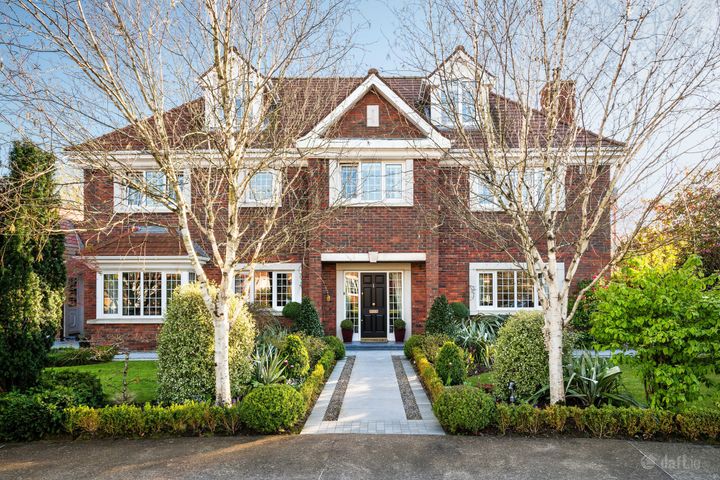 4 Eyrecourt, Belmont, Rochestown, Cork