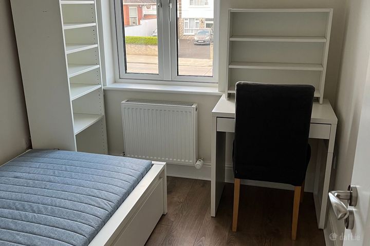 311 Collins Avenue, Dublin 9, Beaumont, Dublin 9