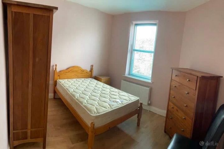 Court Devenish, Athlone, Co. Westmeath