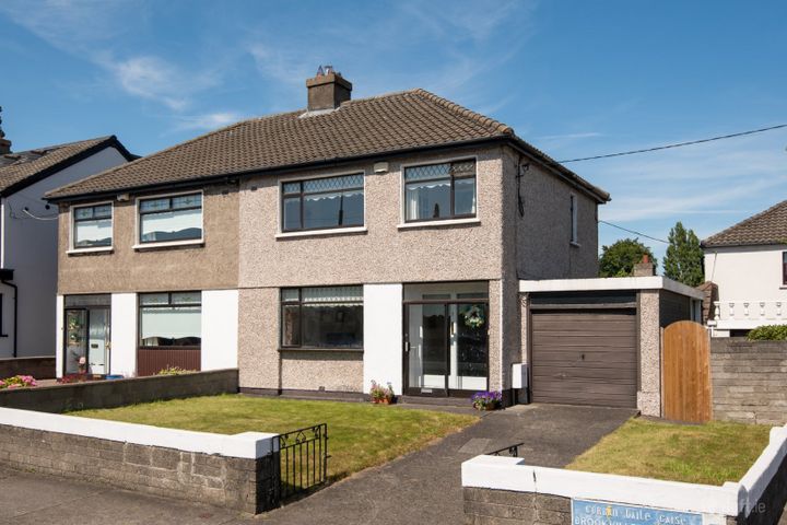 2 Brookville Crescent, Coolock, Dublin 5, D05RR88