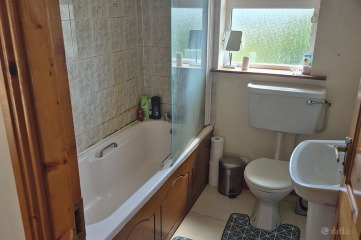 7 The Willows, Classes Lake, Ovens, Cork, Ovens, Co. Cork