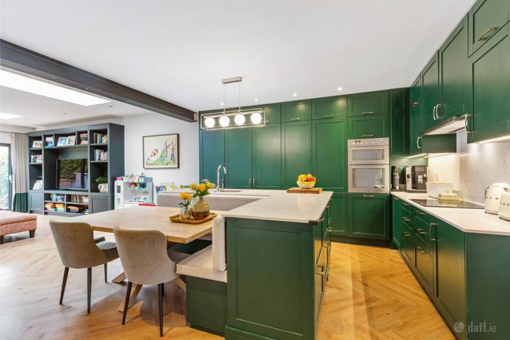 2 Kilvere Park, Templeogue, Dublin  6w, Co. Dublin, D6WXE43