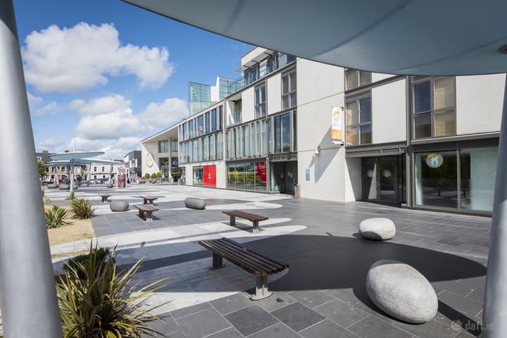 Whitewater Plaza, Newbridge, Co. Kildare