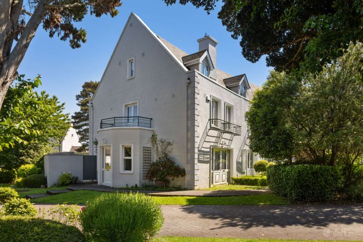 15 Roebuck Park, Goatstown, Dublin 14, Dublin 14, Dublin