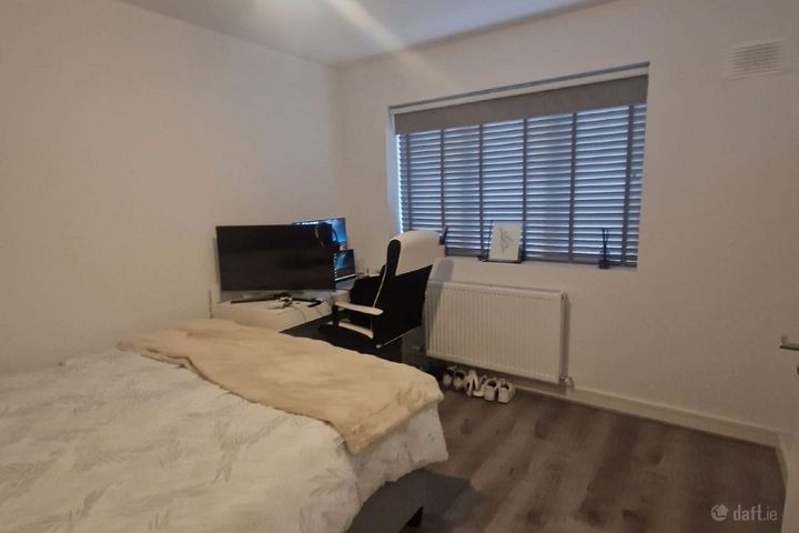Barnoaks, Citywest, Saggart, Dublin 24