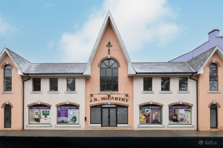 2 Park Street, Kenmare, Co. Kerry, V93HR67