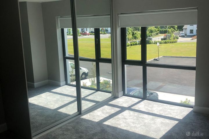 Slí Uí Mhaoilíosa,Ballymore,Craughwell,Galway, Craughwell, Co. Galway