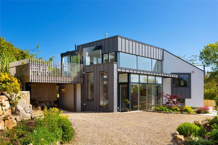 Deja Vu, Torca Rd, Dalkey, Dublin