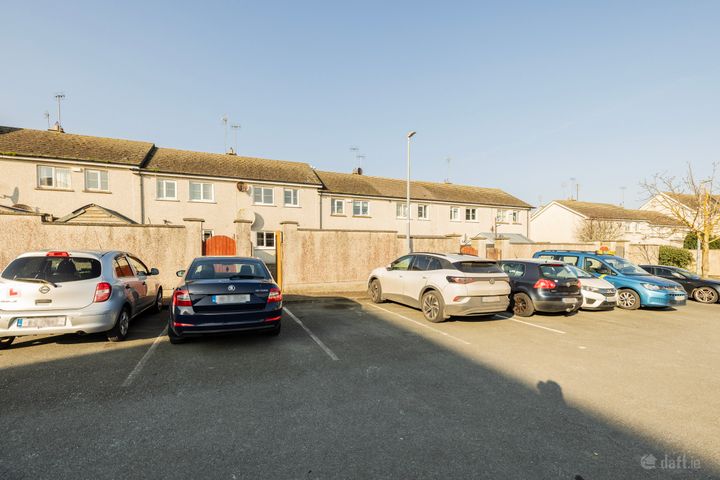 33 Barons Hall Park, Balbriggan, Co. Dublin, K32AX78 - Photo 3