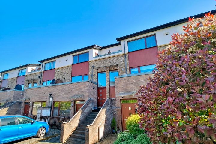 18 Olcovar, Shankill, Co. Dublin, D18W635
