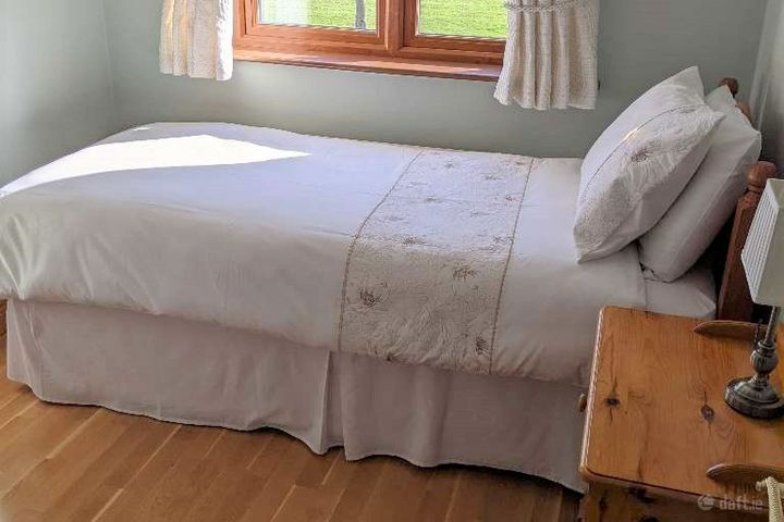 Woodstown Park, Ballycullen, Dublin 16