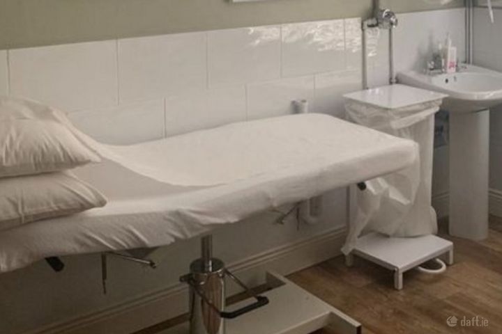 Newtownpark Clinic, 7 Rockville Road, Blackrock, Blackrock, Co. Dublin