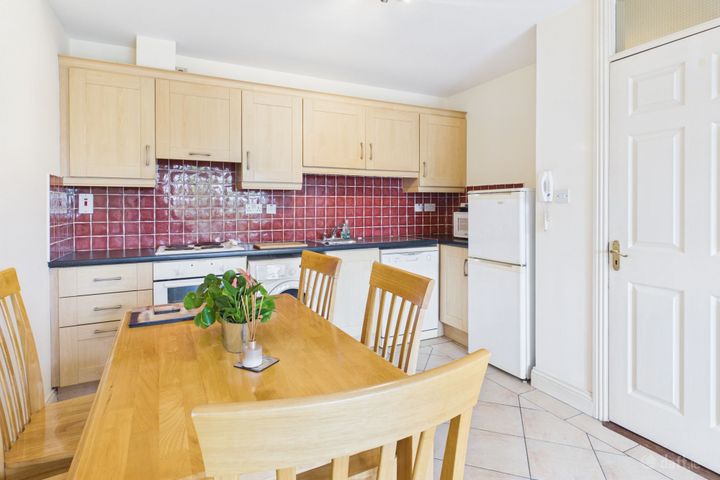 Apartment 73, Cluain Riocaird, Castlegar, Galway City, Co. Galway, H91X048