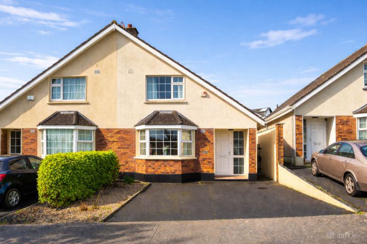 224 Lurgan Park, Renmore, Galway, H91F2AY