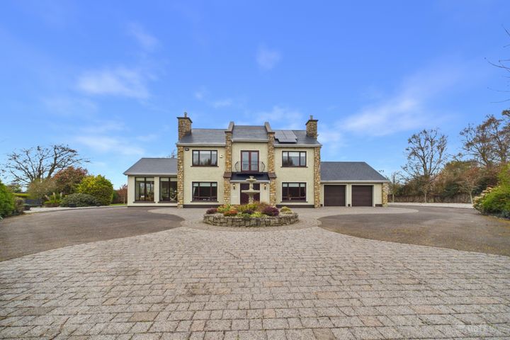 Coolkereen, Toomevara, Nenagh, Co. Tipperary, E45YR82