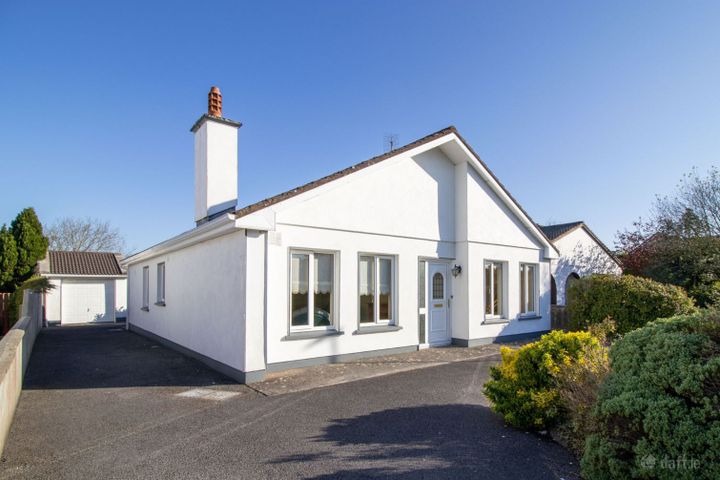 32 Knockaphunta Park, Castlebar, Co. Mayo, F23AK58