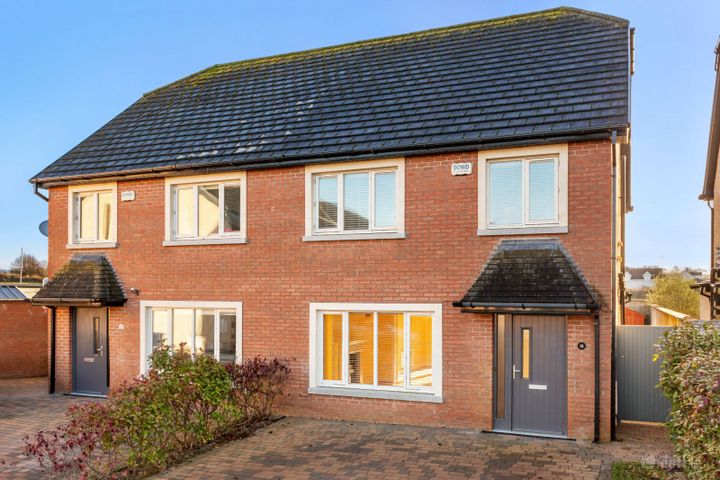 18 Kilheale Avenue, Kilheale Manor, Hartwell Road, Kildare