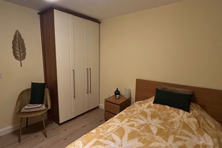 Royal Canal Court, Royal Canal Way, Royal Canal Park, Dublin 15