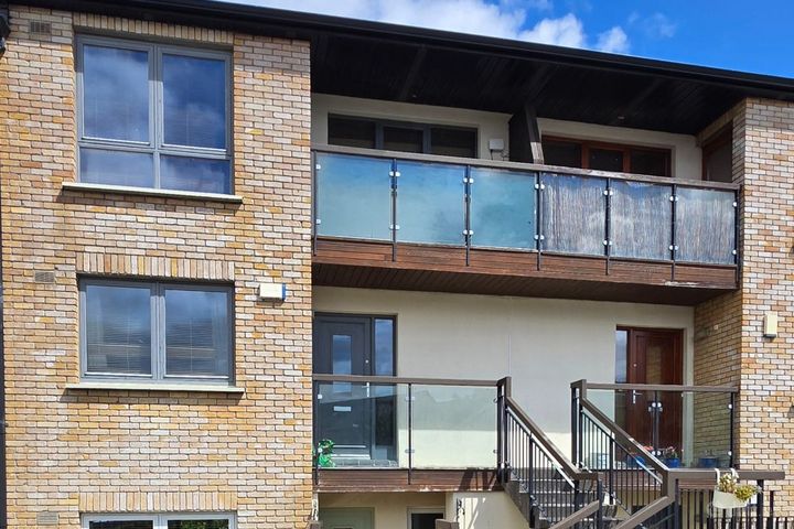 95 Hunters Hill, Hunters Wood, Ballycullen, Dublin 24