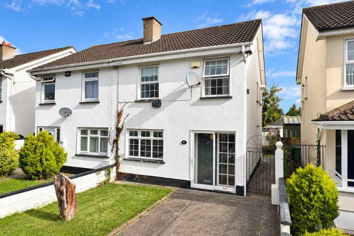 4 Woodvale Drive, Clonsilla, Dublin 15, Co. Dublin, D15W3KH
